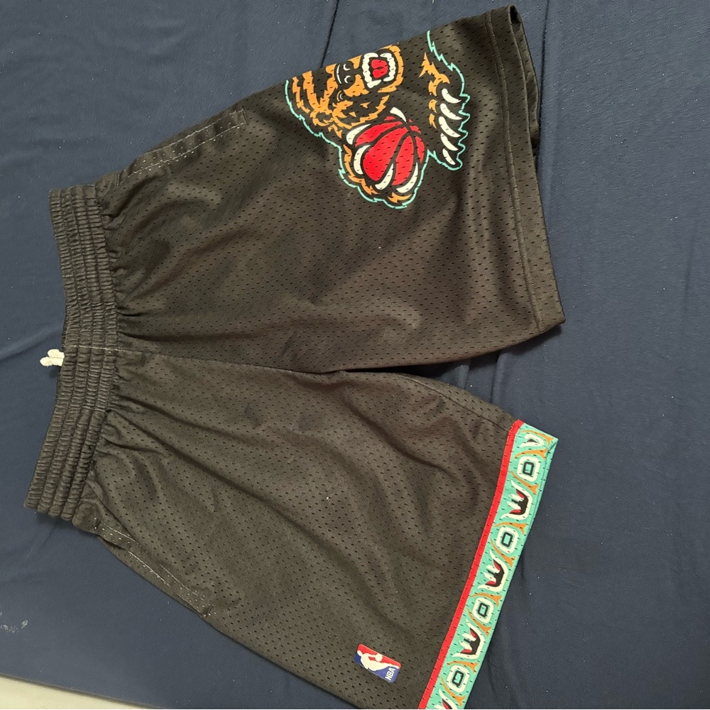 Hardwood Memphis grizzlies shorts